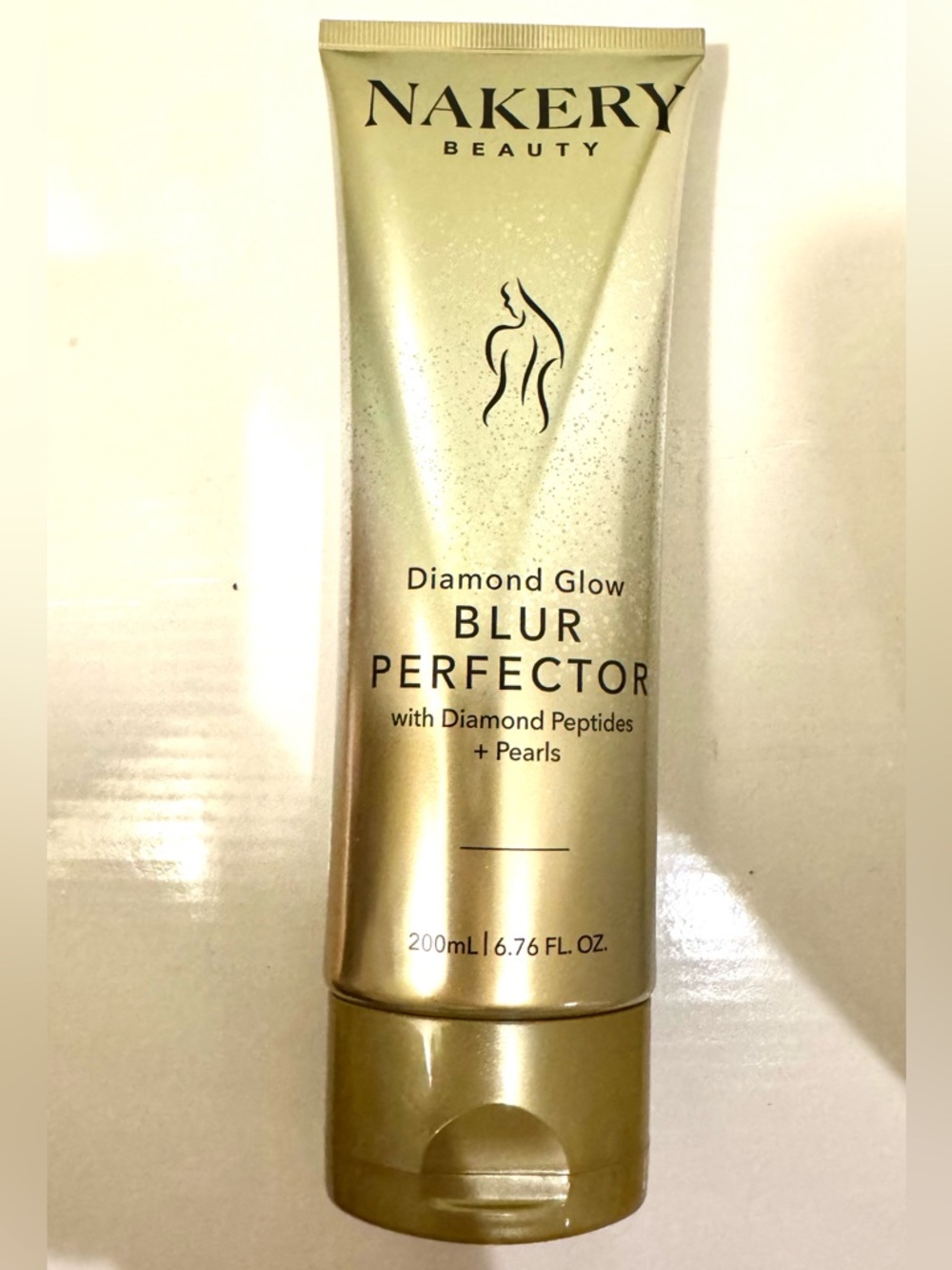 Nakery Diamond Glow Blur Perfector - Gold